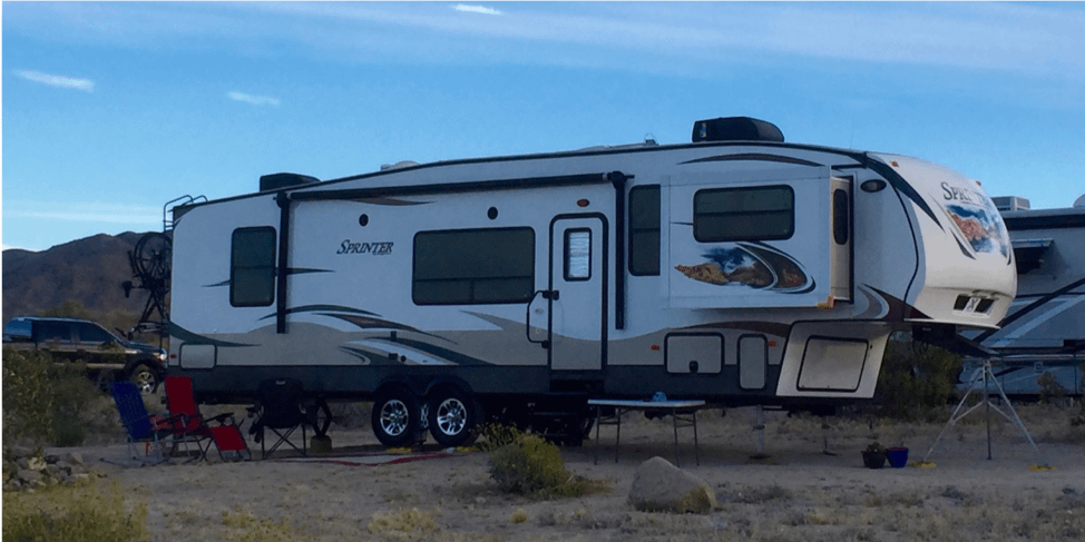 Making Sense Of The Different Types Of RVs - Fulltime Families Fifth Wheel Campers