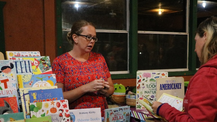 The Ultimate Guide on How to Make Money on the Road - Fulltime Families