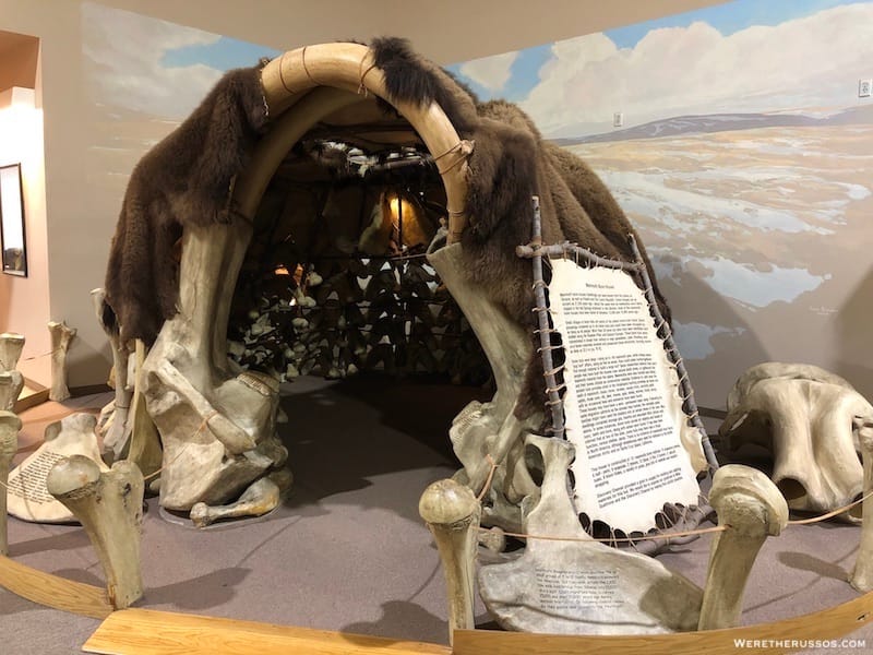 13 Places to Visit on Your South Dakota Road Trip 16 Mammoth Bone House - The Mammoth Site