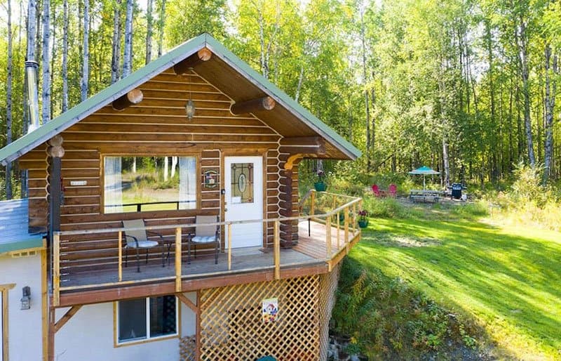 alaskan private log home