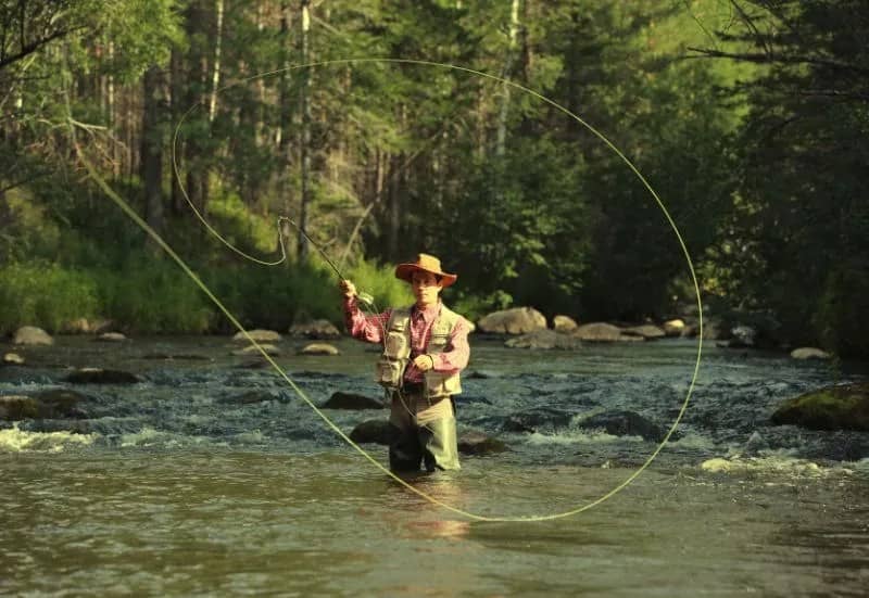 Fly fishing casting