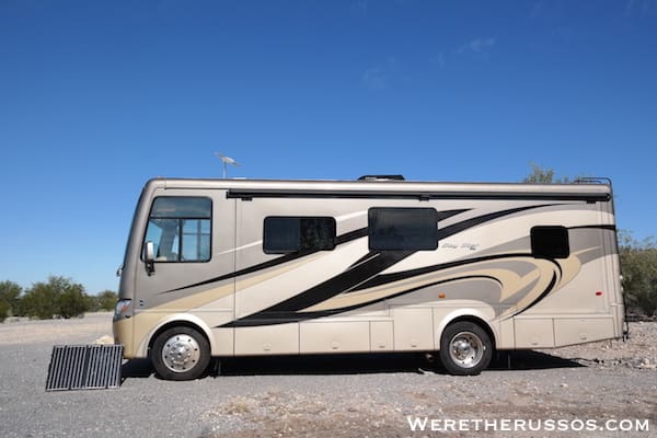 Newmar Bay Star Review - Gas Motorhome Under 30' 2 Newmar Bay Star Review