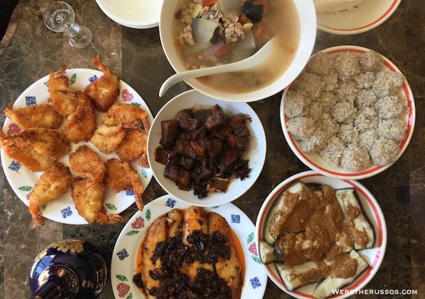 Dishes to Eat on Chinese New Year - Xīnnián kuàilè (新年快乐)! - WE'RE THE