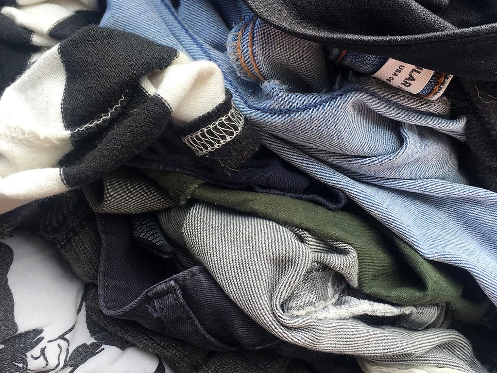 9 Clever Seasonal Clothes Storage Tips Everyone Should Know