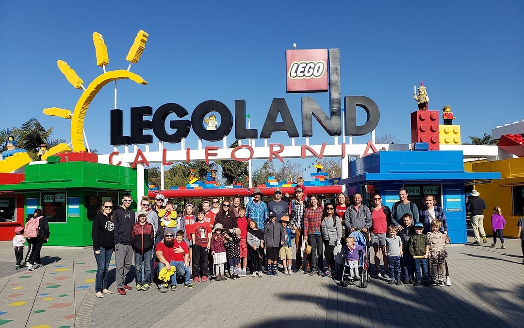Fulltime Families Paints Legoland California Red
