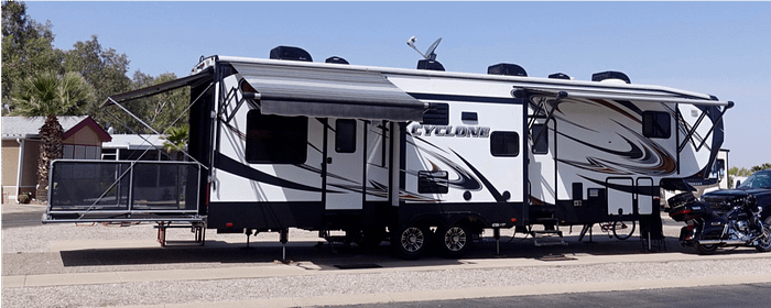 5th wheel camper