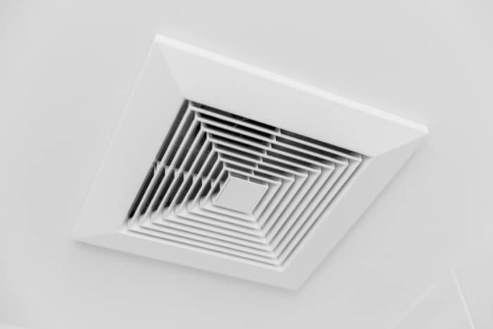 clean ceiling air duct