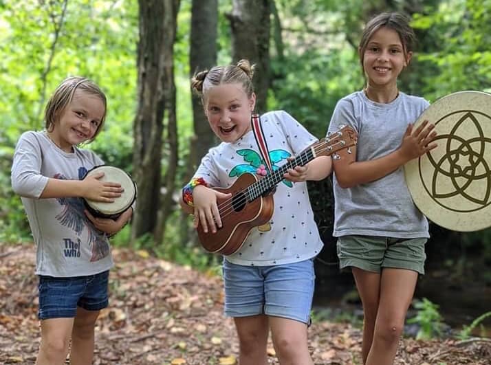 The Fulltime Families Explorers Appreciate Music